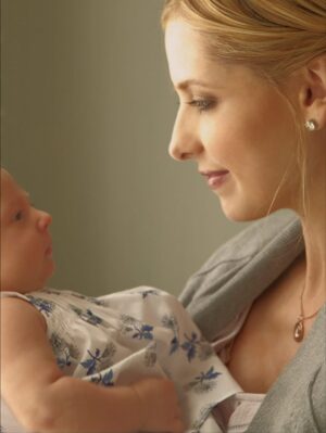 Sarah Michelle Gellar Instagram - 16 years ago today,  you made me a mom. I believe the quote is … a daughter is just a little girl who grows up to be your best friend. Charlotte, you are that and so much more. You are strong, you are inspiring, you are kind, you are funny (almost as funny as me 😉) and most importantly you are one of a kind, the best kind. Im so lucky to call you my best friend. And I’m equally excited to finally be your passenger PRINZEss ❤️