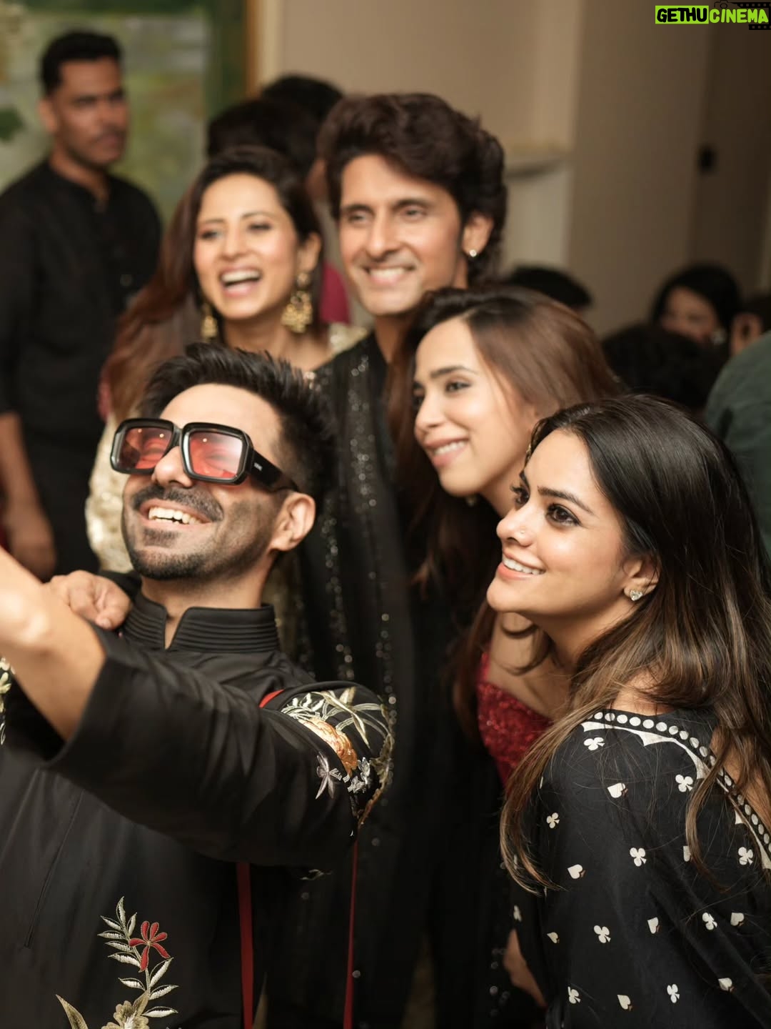 Sargun Mehta - 427.1K Likes - The 1st diwali at our "Saubhagya" ❤️🧿
