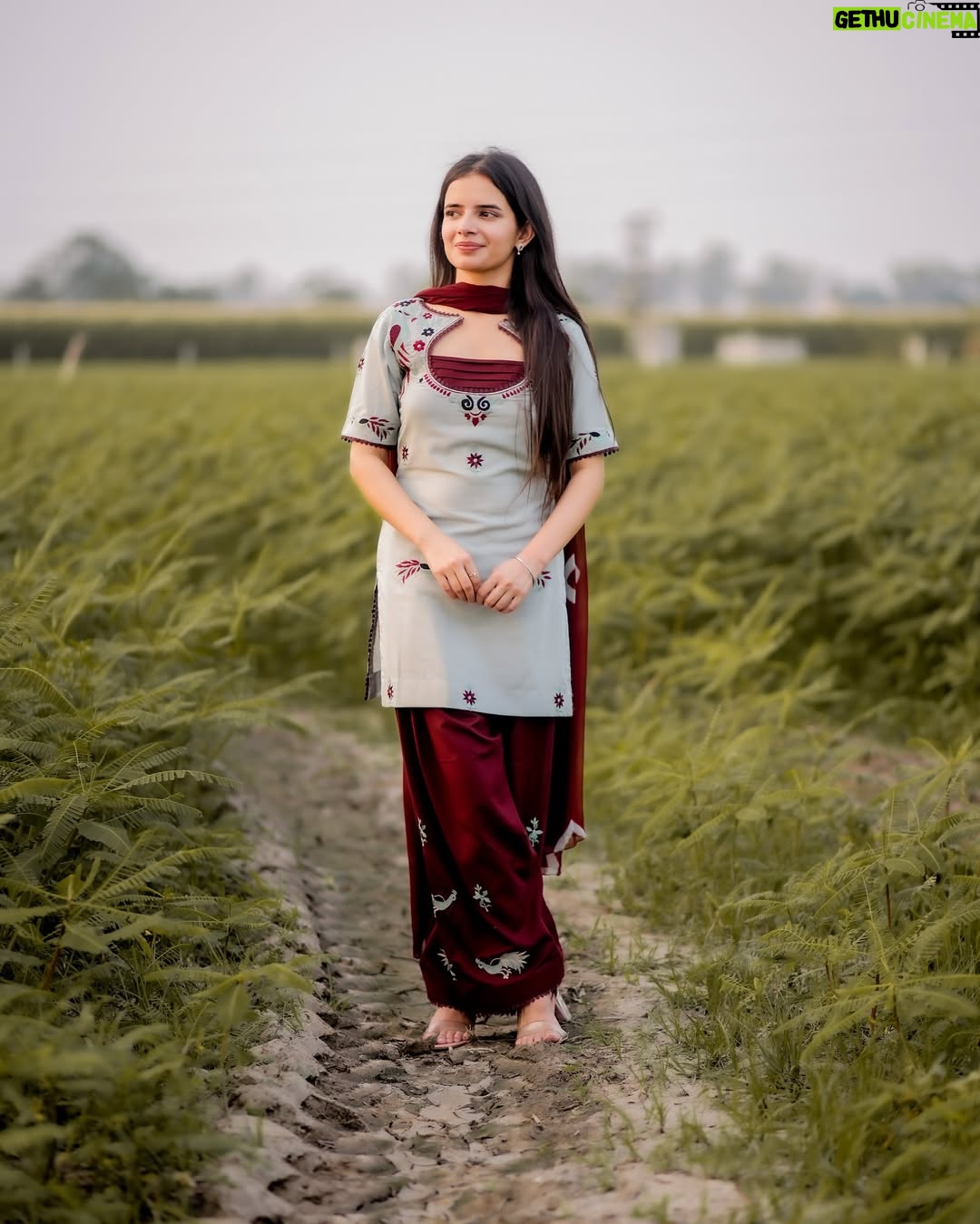 Sargun Sekhon - 14.8K Likes - Which one is your favourite ? 🫣🤍 
Suit : @surkh_roo_label 
📸 : @weddingshadesandstories 
.
.
.
.
.
.
#photooftheday #instapost #instamood #trending #punjab #pind #explore #lovepunjab #punjabisuit #instafit #punjabisongs