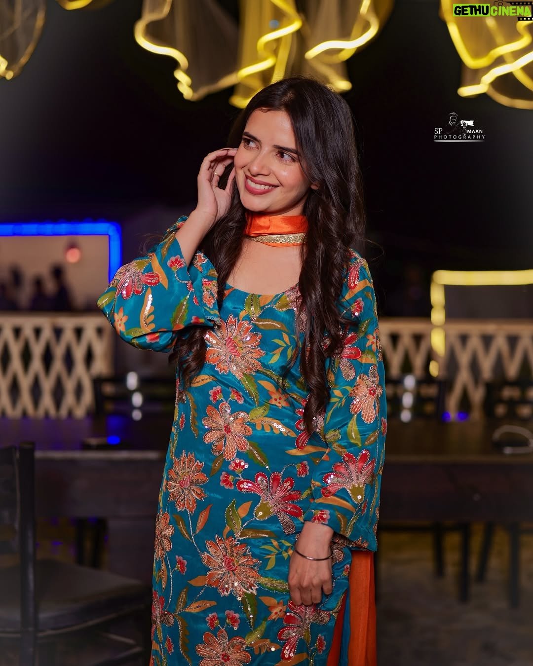Sargun Sekhon - 10.2K Likes - Suggest a caption💗.
📷 : @sp_maan_photography 
.
.
.
.
#punjabisuit #punjabi #photooftheday #insta #instapic #instamood #trending #punjabisongs #farshisalwar #farshisalwarsuit #punjabisongs
