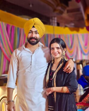 Sargun Sekhon Instagram - š«š @abhisekhon2
.
.
.
.
.
.
.
.
#instagood #instagram #instaphoto #explore #brothersisterlove #brother #potd #punjab #punjabisongs #love #siblings #siblinglove
