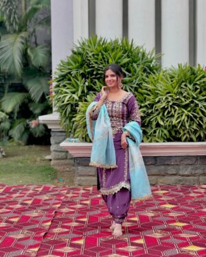 Sargun Sekhon Instagram - šāØš©µ
.
.
.
.
.
#instagram #instaphoto #picoftheday #punjabisuit #trending #punjab #instalove #explore #ottd