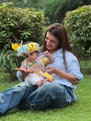 Sarika Luthra Instagram - Happy janmashtami 🪈❤️🦚