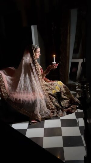Sarika Luthra Instagram - beautiful bride ❤️
@saruluthra_official
makeup by @arushichauhan_makeupartist
.
#bride #bridesmaidoutfit
@weddingsutra @weddingz.in @weddingwireindia @wedmegood @wedzo.in @witty_wedding @weddingnet @weddingplz