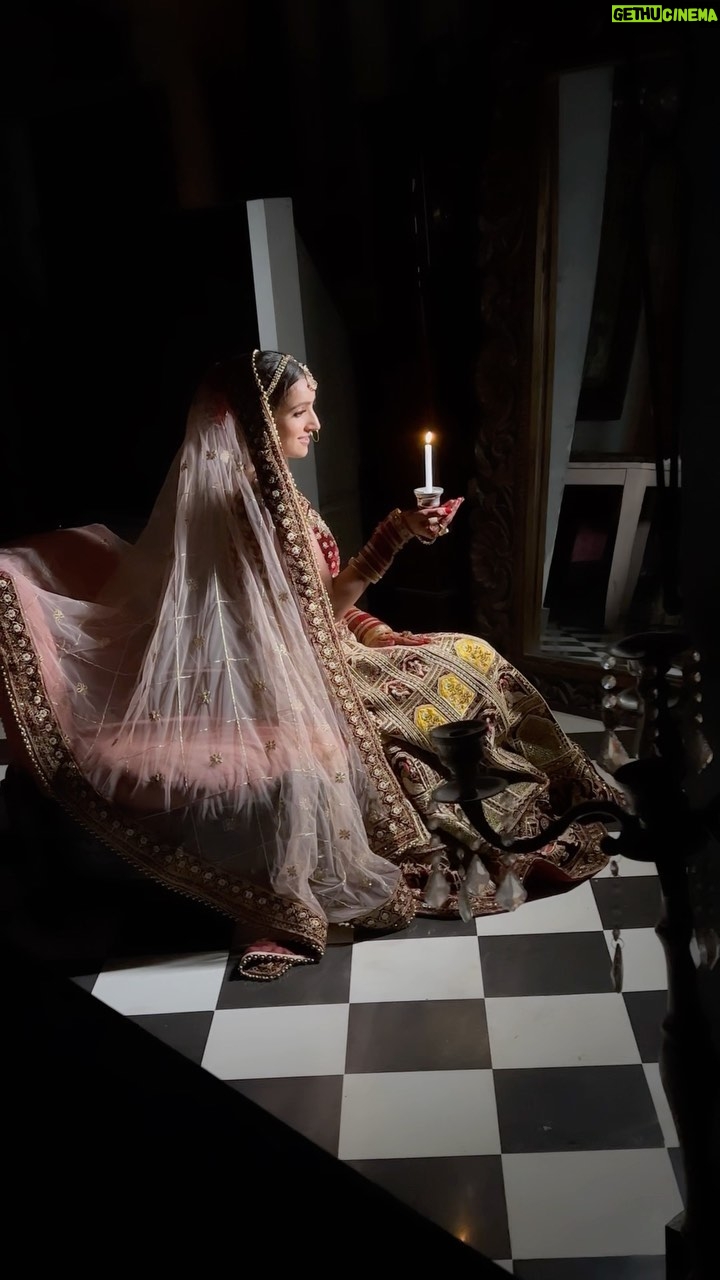 Sarika Luthra - 545 Likes - beautiful bride ❤️
@saruluthra_official 

makeup by @arushichauhan_makeupartist 
.
#bride #bridesmaidoutfit
@weddingsutra @weddingz.in @weddingwireindia @wedmegood @wedzo.in @witty_wedding @weddingnet @weddingplz