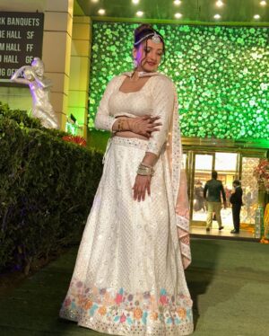 Sarika Luthra Instagram - Wedding Bells🔔❤️
@saruluthra_official
#charu🥺❤️
#chiragfam👑 #saruluthraofficial❤️🔥 #viral #trending #explore #fyp #reelsinstagram #reelitfeelit #foryoupage #love #couplegoals #instagram #instadaily #instalike