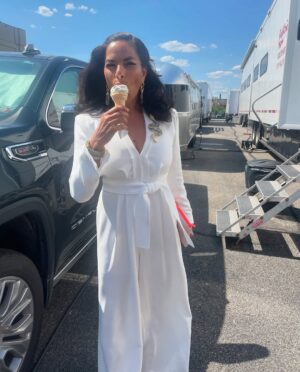 Sarita Choudhury Instagram - Hello Lovers
SJP i love you. I love you.
Kristen for your undying support
Cynthia your alliance
Nicole my tulip
Mario your friendship
Logan hallelujah
MPK my King of comedy
The writers for every comma
Molly and Danny for laughter and heels
John Melfi true prince.
Chris Collins protective soldier
Tim for making us look good
Mandy my hair goddess. Lisa dewy skin heaven.
Amy thank you
And to William, Armin, Dolly, Jonathan and all the actors who brought twinkle.
To the crew i miss you already. Thank you
