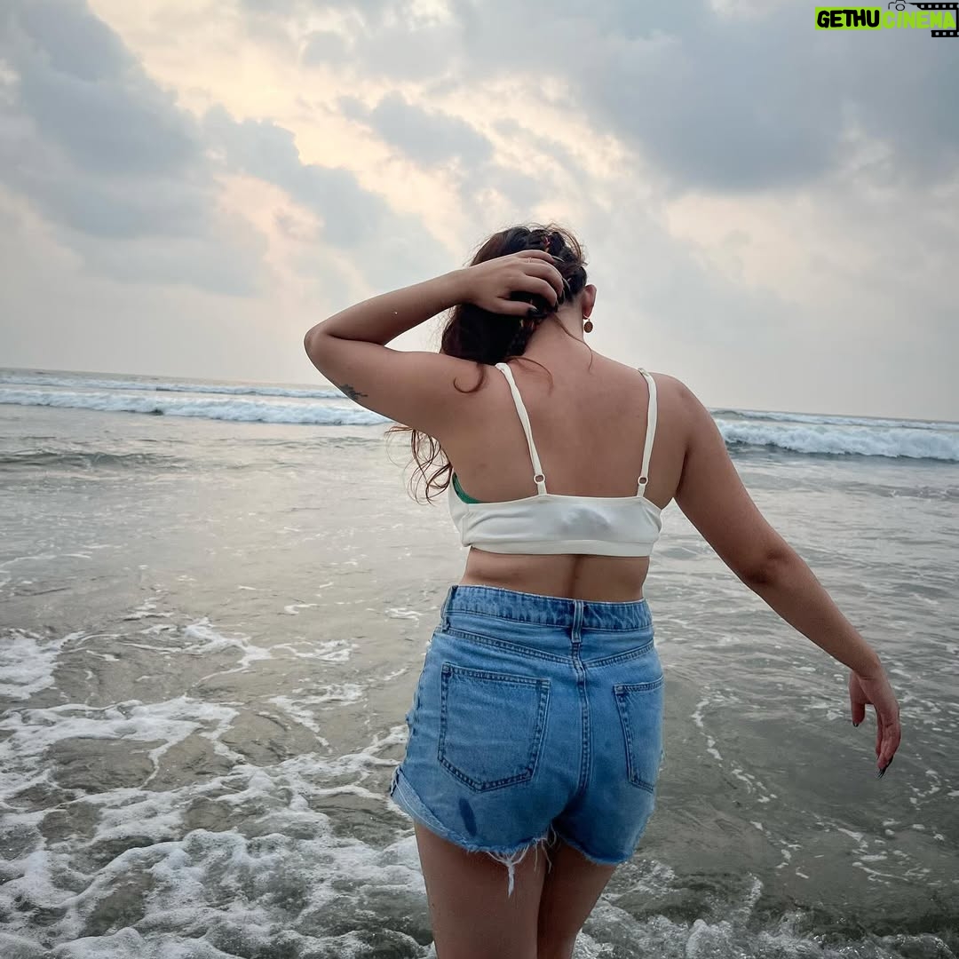 Saryu Balani - 2K Likes - Keep up
