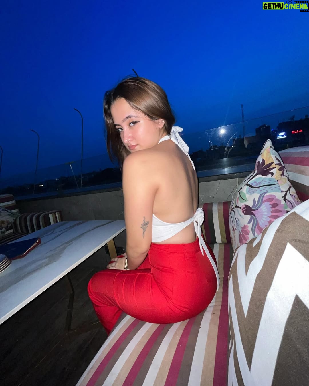 Saryu Balani - 2.8K Likes - Admirin. me 🤍