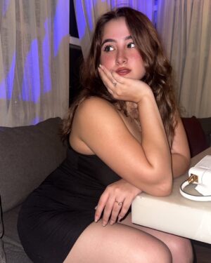 Saryu Balani Instagram - Elegance in black ✨🖤