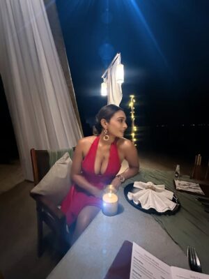 Satarupa Pyne Instagram - You are seeing Red .. ❤️‍🔥🌶️‼️. .
.
.
.
#satarupapyne  #Pyne #Pyneholics