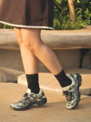 Satine Zaneta Instagram - Asics Gel-Cumulus 16 x Cecilie Bahnsen,
Arriving soon,
@atmos_id