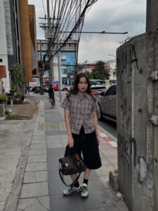 Actress Satine Zaneta HD Photos and Wallpapers December 2025
