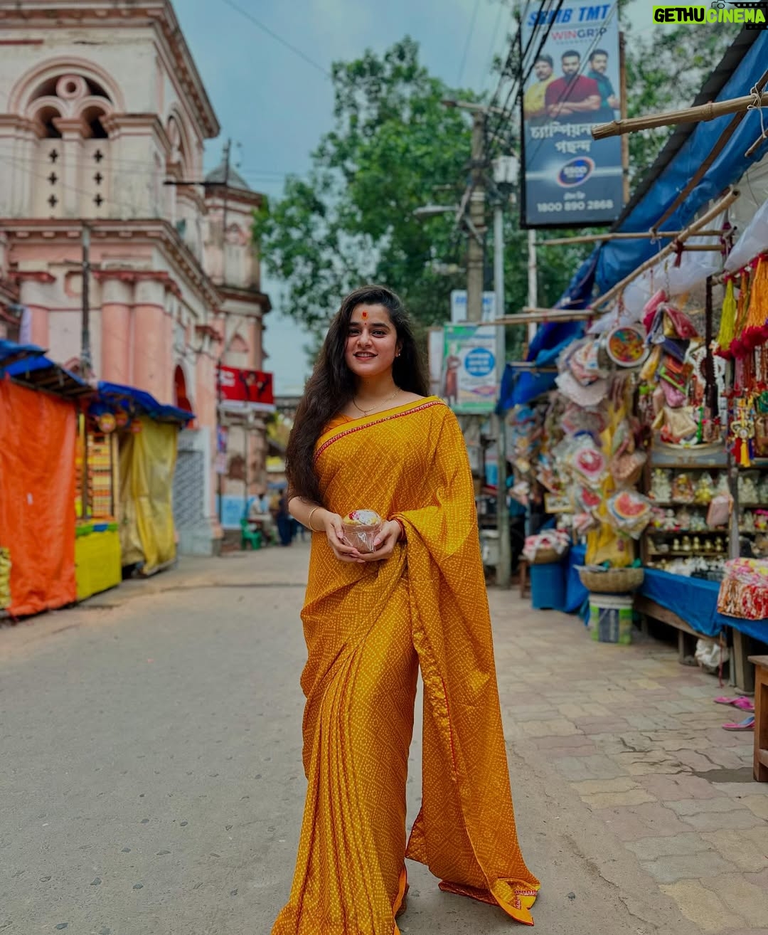 Satya Singh - 5.8K Likes - “नमामीशमीशान निर्वाणरूपं
विभुं व्यापकं ब्रह्म वेदस्वरूपम्।
निजं निर्गुणं निर्विकल्पं निरीहं
चिदाकाशमाकाशवासं भजेऽहम्॥”

📍तारकेश्वर धाम🕉️🙏🏻