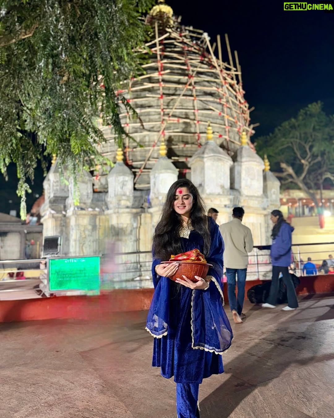 Satya Singh - 16.3K Likes - जय माँ कामाख्या♥️🧿🙏🏻

नव वर्ष की हार्दिक शुभकामनाएं 🙏🏻

#2025 #happynewyear