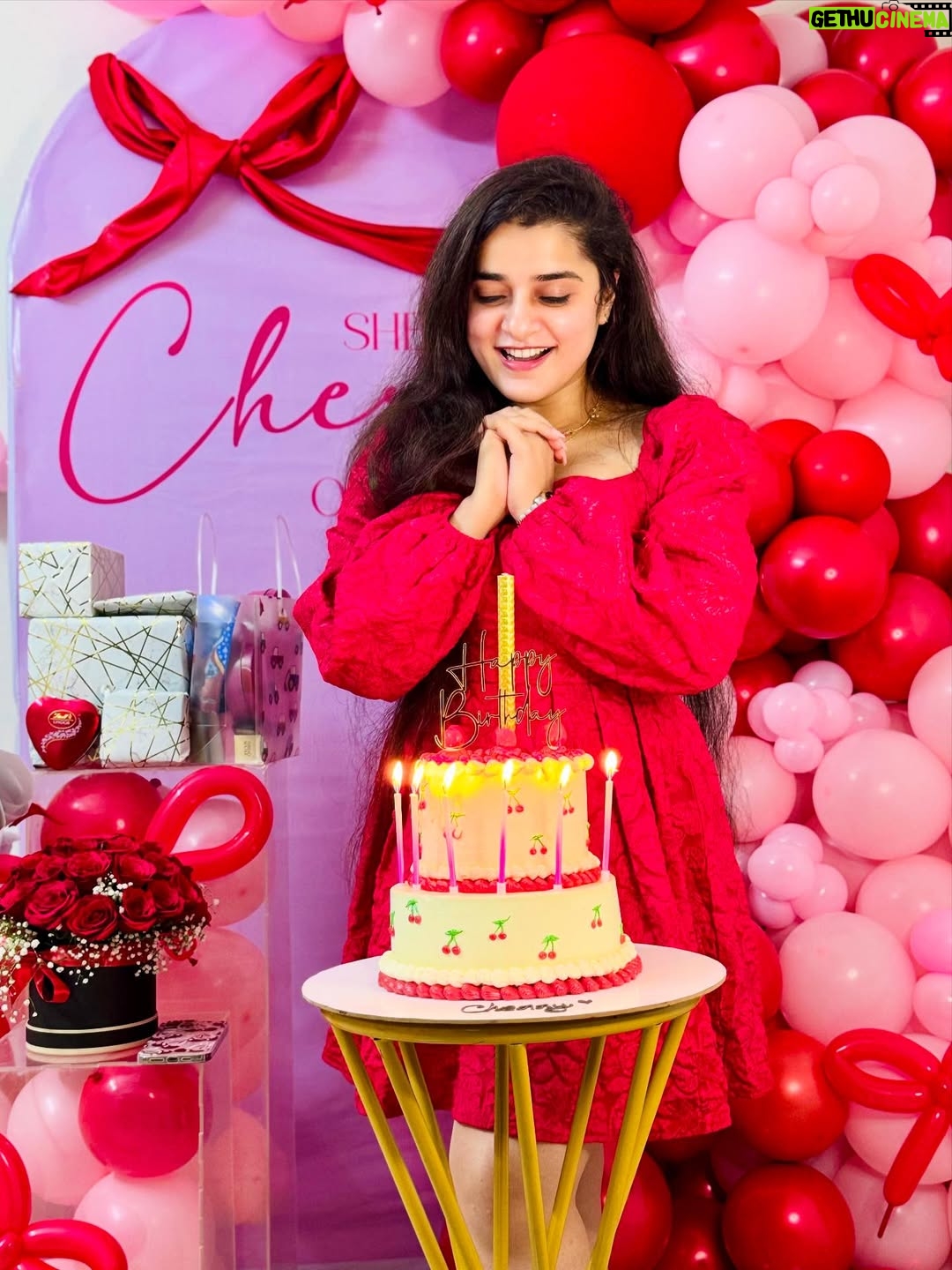 Satya Singh - 4.7K Likes - 25.07.25♥️💫✨🎂

Another year, another layer of me. Unwrapped by time, softened by love, and shaped by faith🕉️🙏🏻Still here, still growing, still glowing and for that I’m deeply thankful❤️
 #onegratefulsoul #aheartfullofthanks🙏