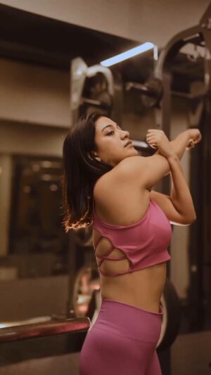 Sawan Rupowali Instagram - 💞🌷👚