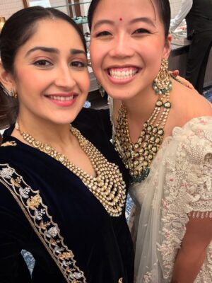 Sayyeshaa Saigal Instagram - My best friend’s wedding! Such a fulfilling weekend! 😍😍

#wedding#indianwedding#weekend#bestfriend#family#love#forever#makingmemories