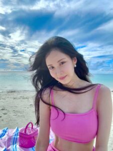Actress Seohyun HD Photos and Wallpapers August 2025