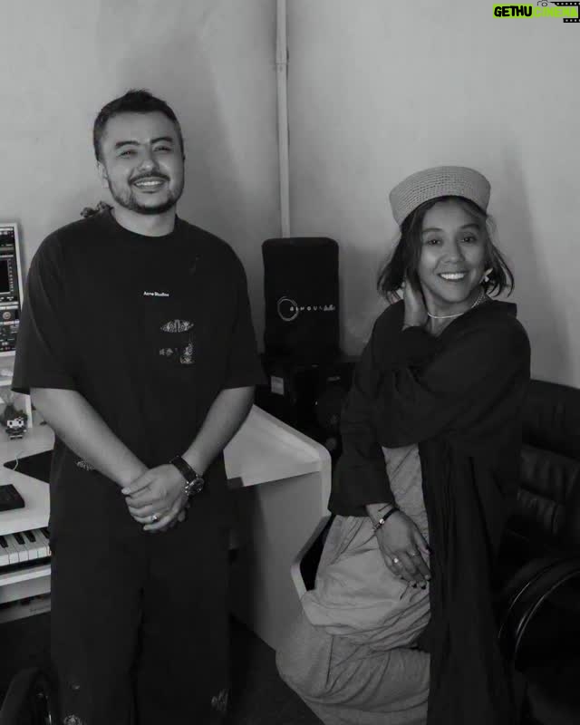 Sevara Nazarkhan - 28.3K Likes - Premyera “Asragin meni” Barcha streaming platformalarda 
Премьера «Asragin meni» Во всех стриминг платформах