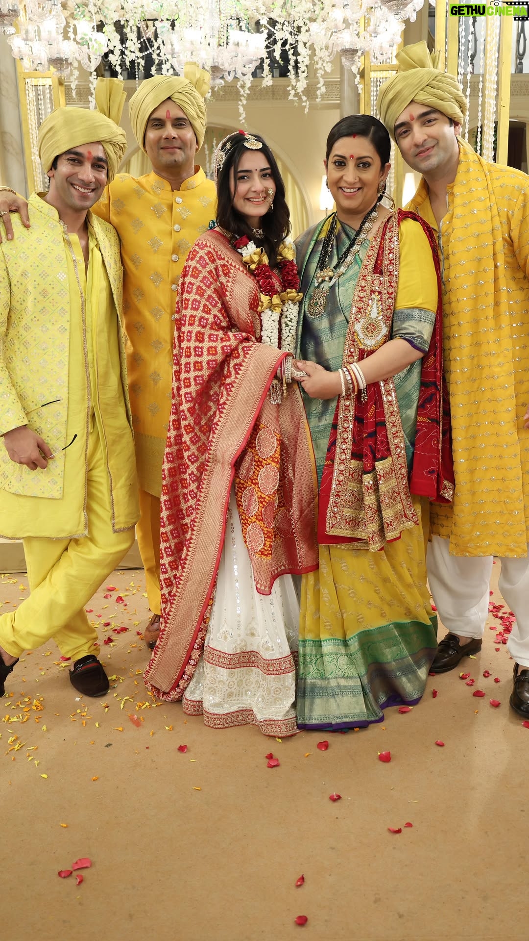 Shagun Sharma - 19.7K Likes - Asking my Kyuki family 
'one thing about me (Shagun) and One thing about Pari 🫣💜🤯🧿
Channel link In bio 
And youtube video link n story 
Edited by : @velari_production
