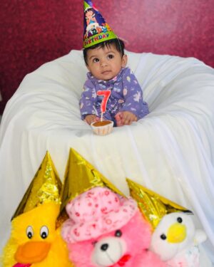 Shailu Mehta Instagram - 💜Celebrating seven months of pure cuteness 🐣and endless joy💜
#sparshkipranshi😘♥️
.
.
#snappylovers👻💕 #cute #love