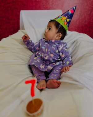 Shailu Mehta Instagram - 💜Celebrating seven months of pure cuteness 🐣and endless joy💜
#sparshkipranshi😘♥️
.
.
#snappylovers👻💕 #cute #love