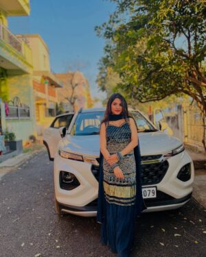 Shailu Mehta Instagram - 💙🦋🧿
.
.
#snappylovers👻💕 #instagood #instafashion #instalove #instagram