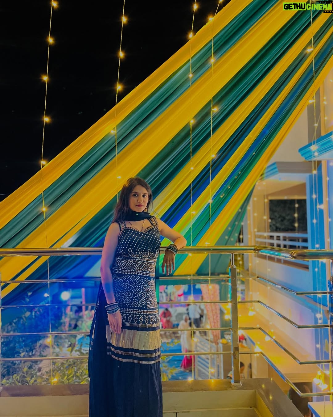 Shailu Mehta - 3 Likes - 💙🦋🧿

.

.

#snappylovers👻💕 #instagood #instafashion #instalove #instagram
