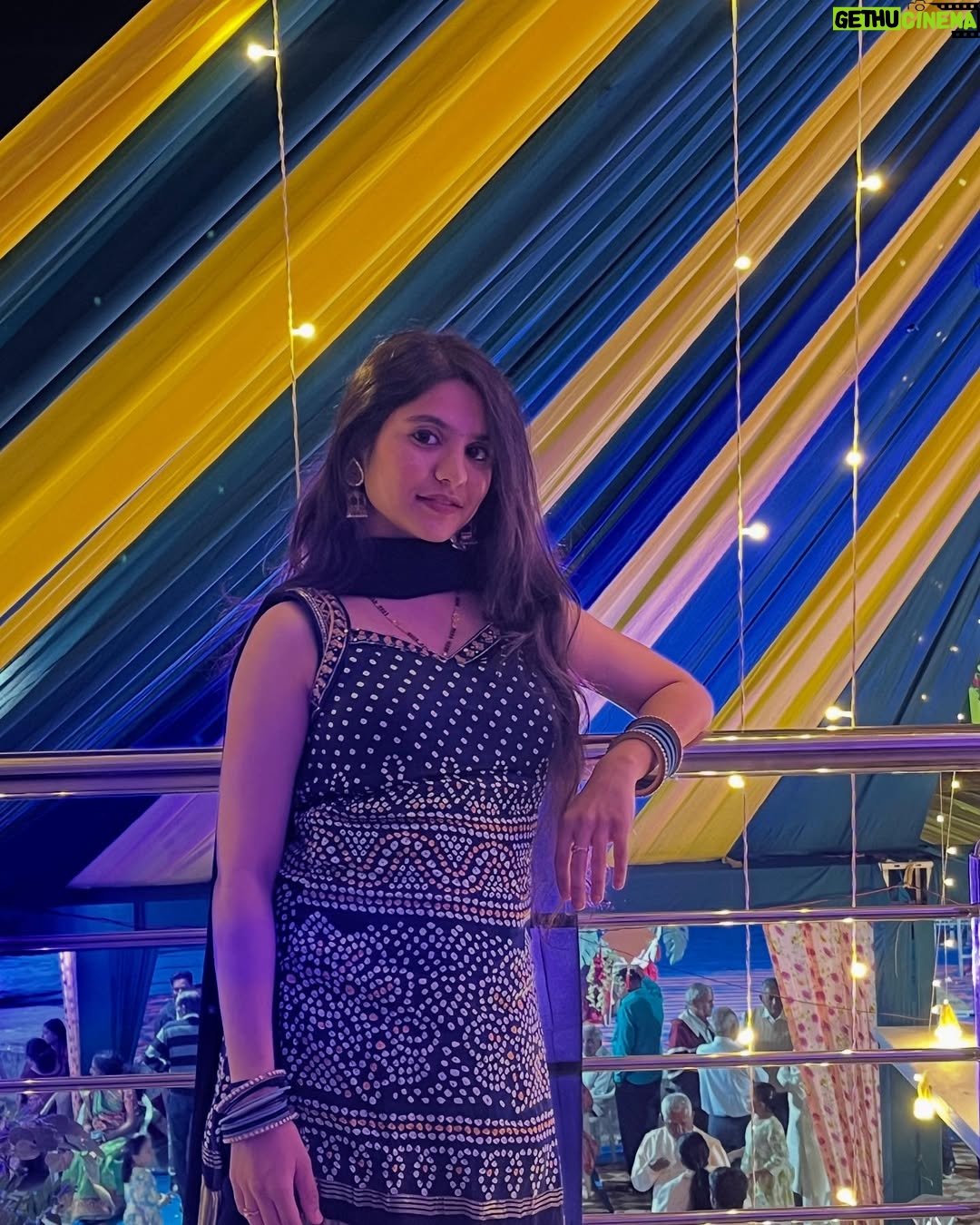Shailu Mehta - 3 Likes - 💙🦋🧿

.

.

#snappylovers👻💕 #instagood #instafashion #instalove #instagram