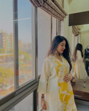 Shailu Mehta Instagram - 🤍💛
.
.