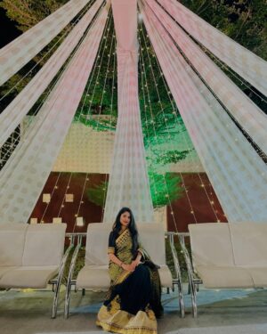 Shailu Mehta Instagram - 🖤
.
.
#snappylovers👻💕 #fashionblogger #fashionstyle #fashionista #instagood #instagram