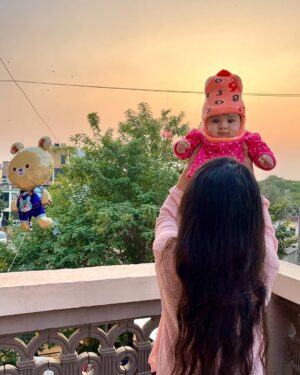 Shailu Mehta Instagram - 💝
.
.
#sparshkipranshi😘♥️ #snappylovers👻💕 #fun #uttarayan #uttarayan2025 ♦️🪁🥰