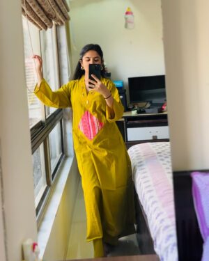 Shailu Mehta Instagram - ✨ KALASTH ✨
.
.
#snappylovers👻💕 #fashion #kidsfashion #womensfashion #fashionable #kalasth #love
