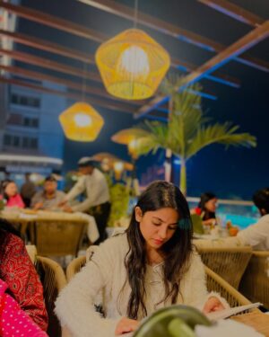 Shailu Mehta Instagram - 🤌🏻
.
.
#snappylovers👻💕 #instagood #instamood #instagram #food #love #explore #explorepage #fashionblogger #fashionable #fashionista