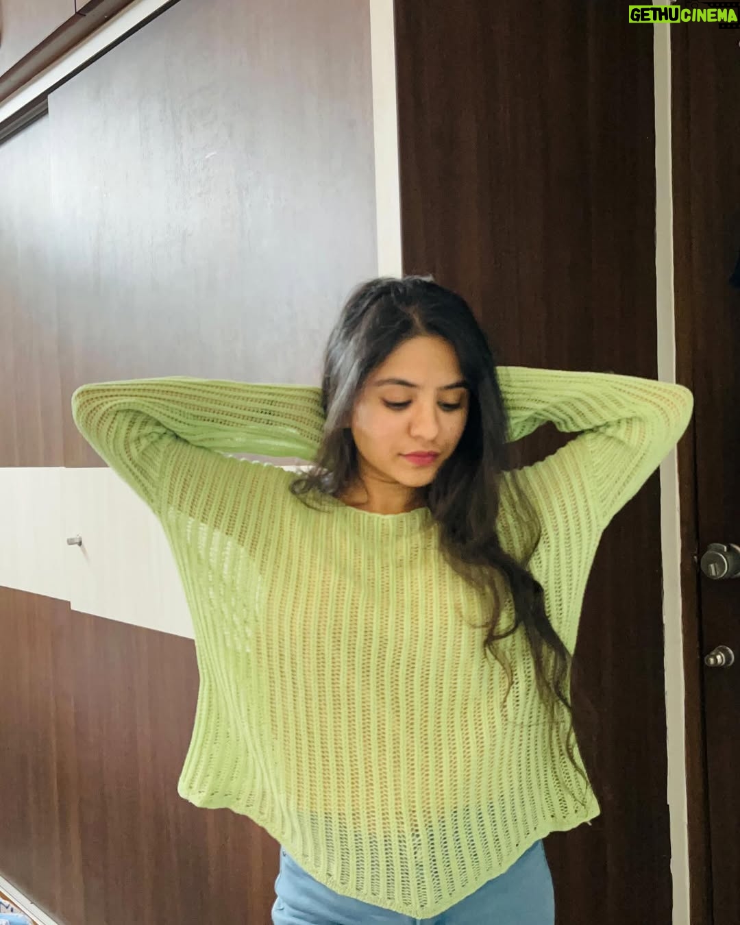 Shailu Mehta - 3 Likes - 💚

.

.

#snappylovers👻💕 #fashionista #fashionblogger #fashionable 
#lastpostof2024