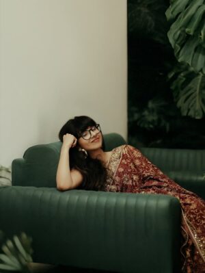 Shakthisree Gopalan Instagram - Kho baithe hain hum…♥️✨
📷: @irshad_pklr_
#lostinlove