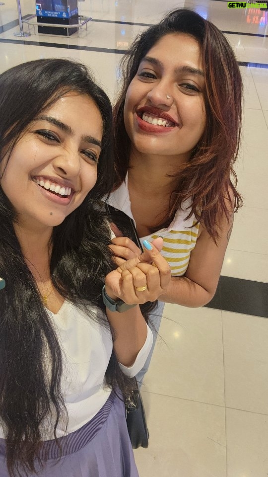 Shalini SJ - 1.1K Likes - With lechus😊😊😊😊🥰🥰🥰

@lekshmi_lalu

#fyp #hangingout #lokah #movietime #malayalamsongs