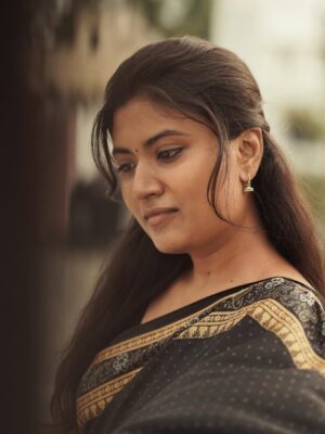 Shamni Mahe Instagram - காரிகை ✨

@portraitsbysaran 🤍