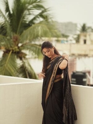 Shamni Mahe Instagram - காரிகை ✨

@portraitsbysaran 🤍