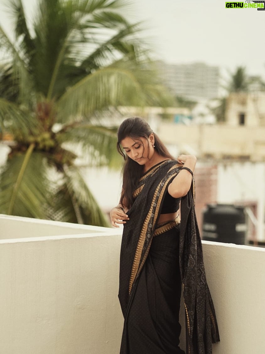 Shamni Mahe - 10.7K Likes - காரிகை ✨

@portraitsbysaran 🤍