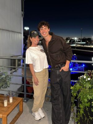 Shania Twain Instagram - A cute trip to Toronto 🇨🇦❤️ Shooting something fun, seeing a few friends and catching @shawnmendes’ show at the @budweiserstage - I haven’t been here since my Queen Of Me tour in 2023! Just two Canadians, in Canada, having a big Canadian party!