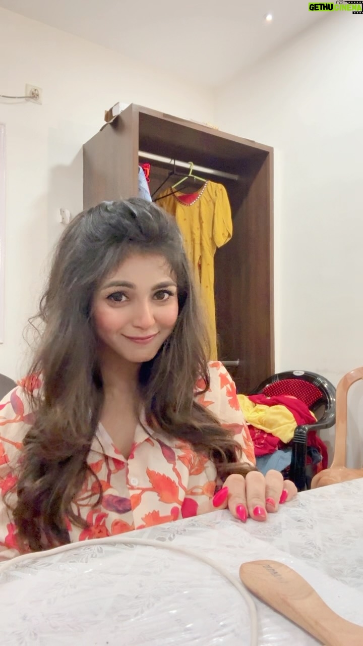 Sharly Modak - 34K Likes - 🧡❤️