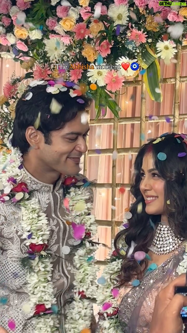 Sharly Modak - 60.1K Likes - I love you my BESTEST FRIEND and my jamaibabu! 🤭🙈🧿