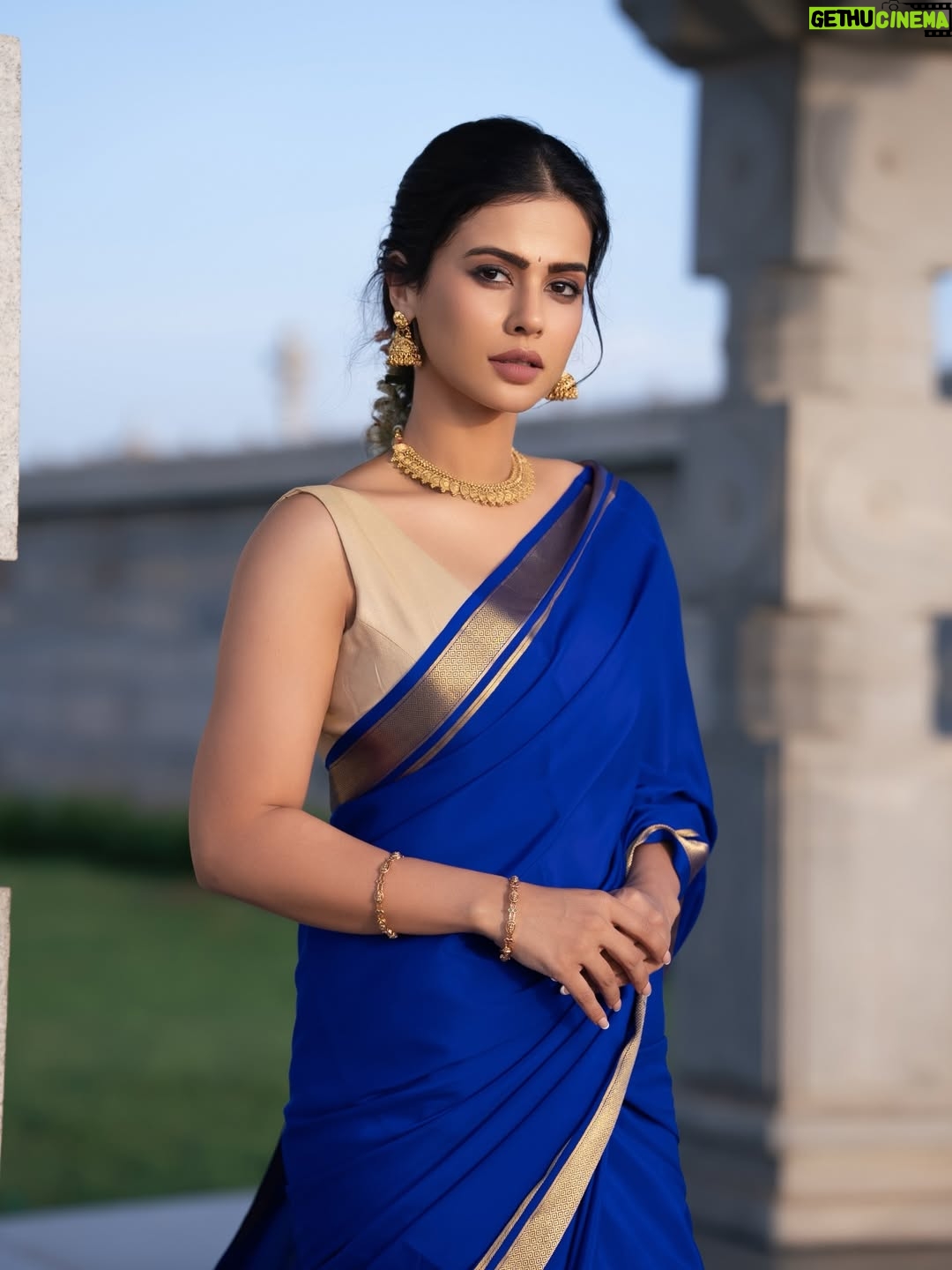 Sharmiela Mandre - 52.8K Likes - From the royal city of Mysore with the charm of Mysore Mallige 🌸💙 Celebrating Ganesh Chaturthi with love & light 🙏 

ಗೌರಿ–ಗಣೇಶ ಹಬ್ಬದ ಹಾರ್ದಿಕ ಶುಭಾಶಯಗಳು 🙏✨