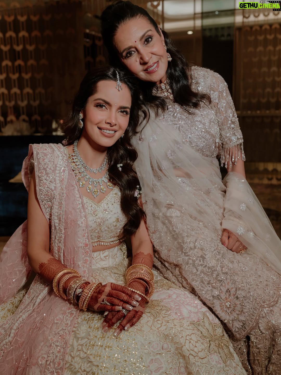 Shazahn Padamsee - 31K Likes - Celebrated the biggest day of my life alongside my most special person, my beautiful mum- you are my ALL 🫶

And my family who I can proudly call my best friends- they love me unconditionally and laugh with me through it all. We never seem to be able to keep a straight face whenever we’re together no matter how hard we try!

♾️ 05.06.2025