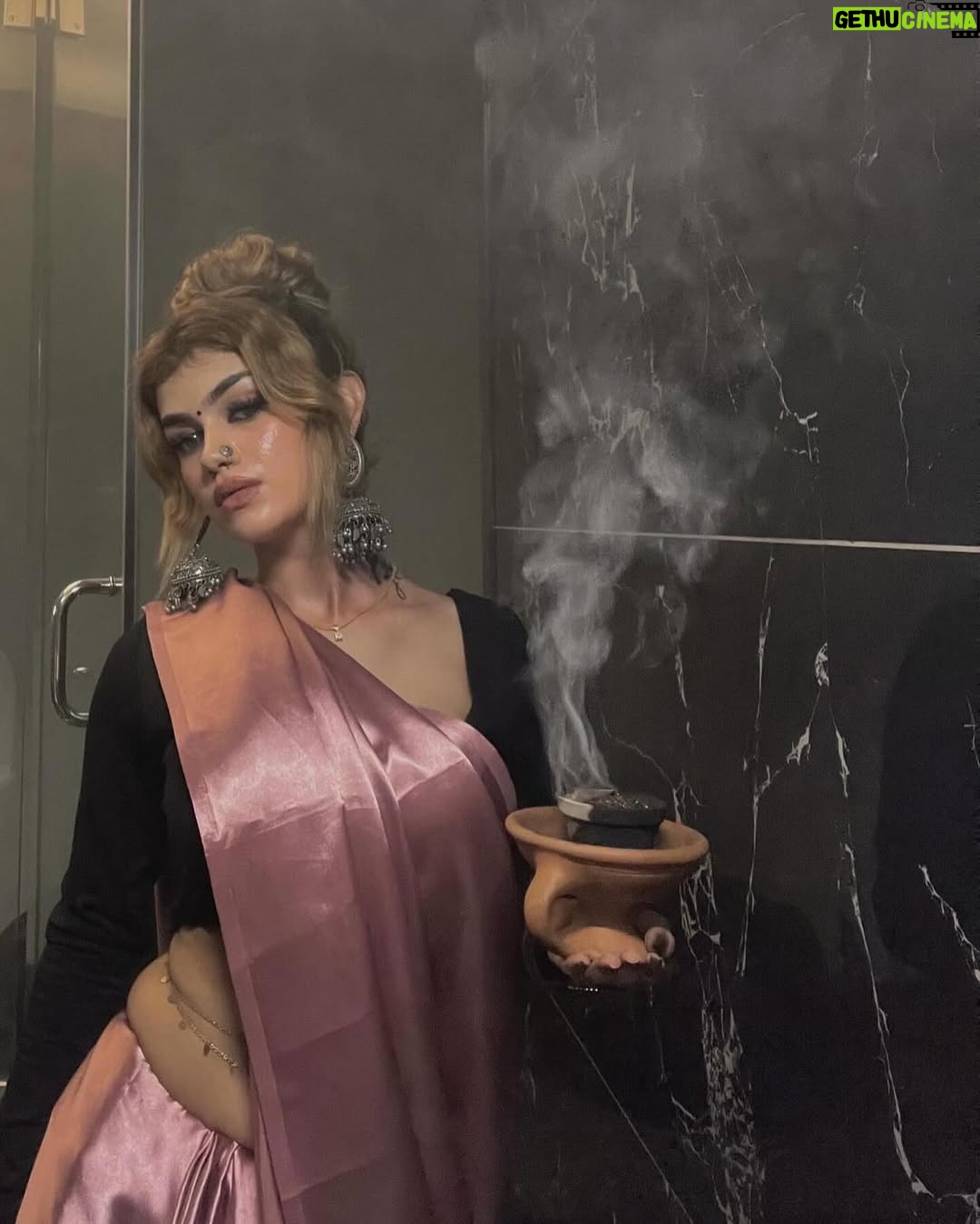 Shefali Bhavsar - 6.8K Likes - Diwali 🪔 look