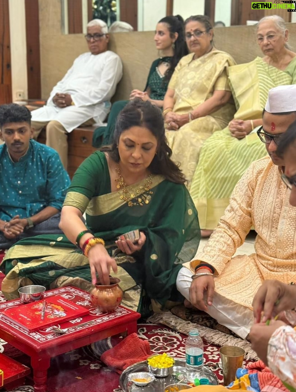 Shefali Shah - 43K Likes - A glimpse from our annual office Laxmi Puja ✨

@sunshinepicturesofficial @aashin_shah 

#DiwaliPuja #Diwali #Diwali2025 #Rituals
