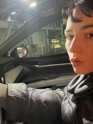 Shelby Flannery Instagram - Falling down, so still exist