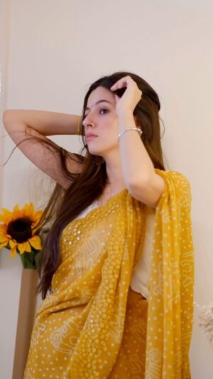 Shelle Sharma Instagram - 🌻
.
.
.
.
.
.
.
.
.
.
.
.
.
.
.
.
.
.
.
.
.
.
#yellowsaree #yellow #floral #flowers #ootd #sareelove #saree #traditional #ethnicwear #vibes #weekend #okbye